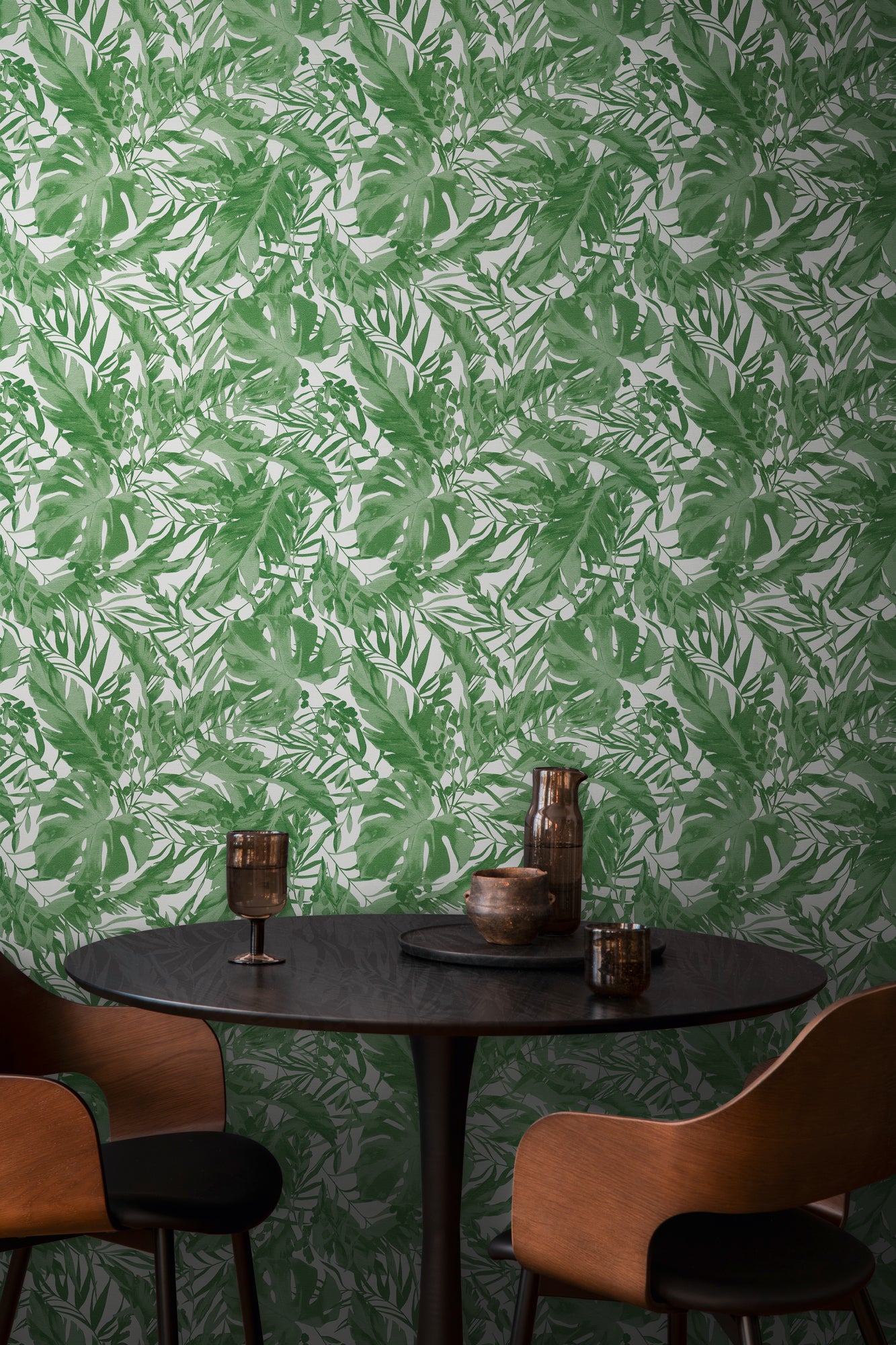 Hochwertige  Tapete aus der Kollektion CosmoLiving in Grün