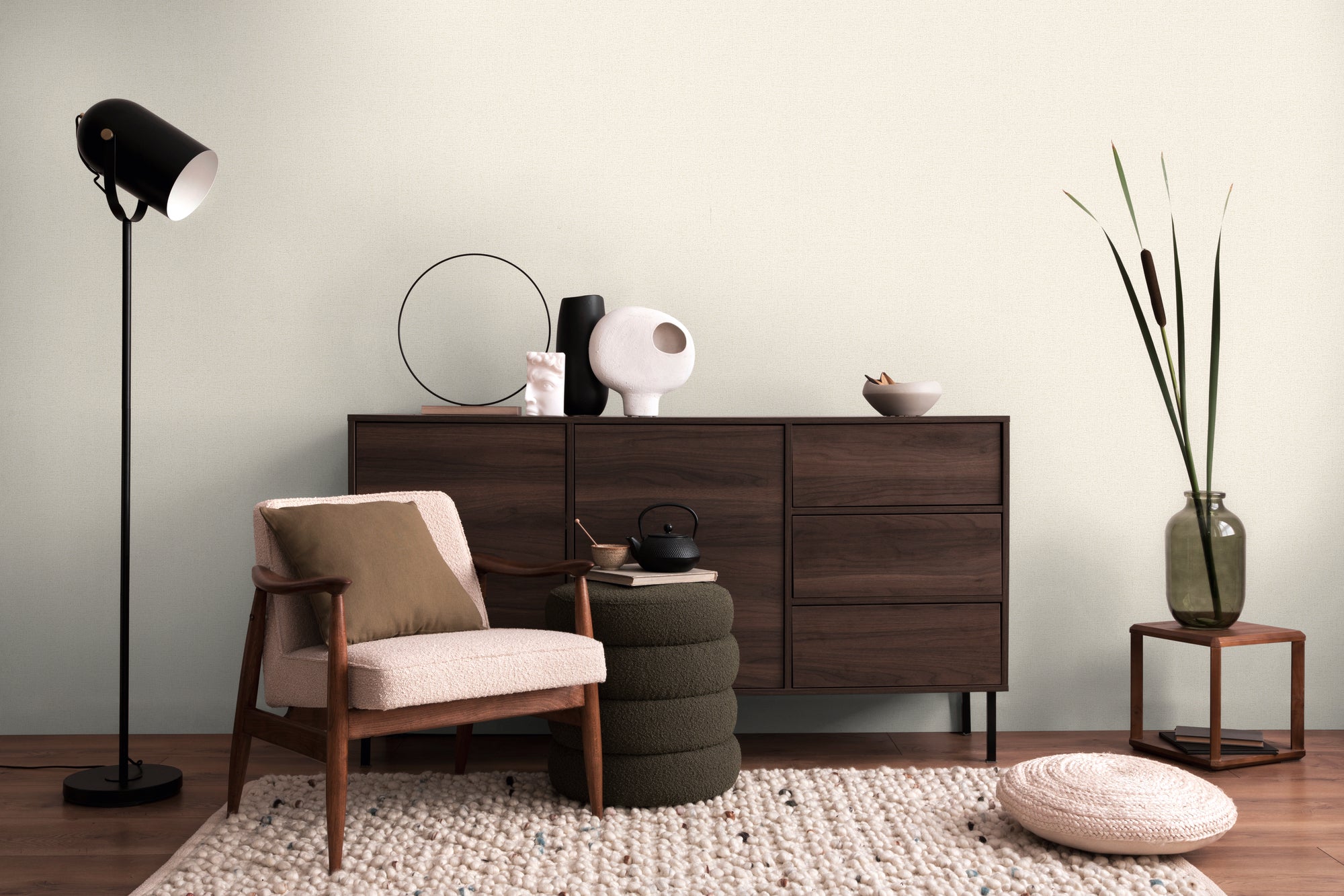 Hochwertige  Tapete aus der Kollektion CosmoLiving in Weiß