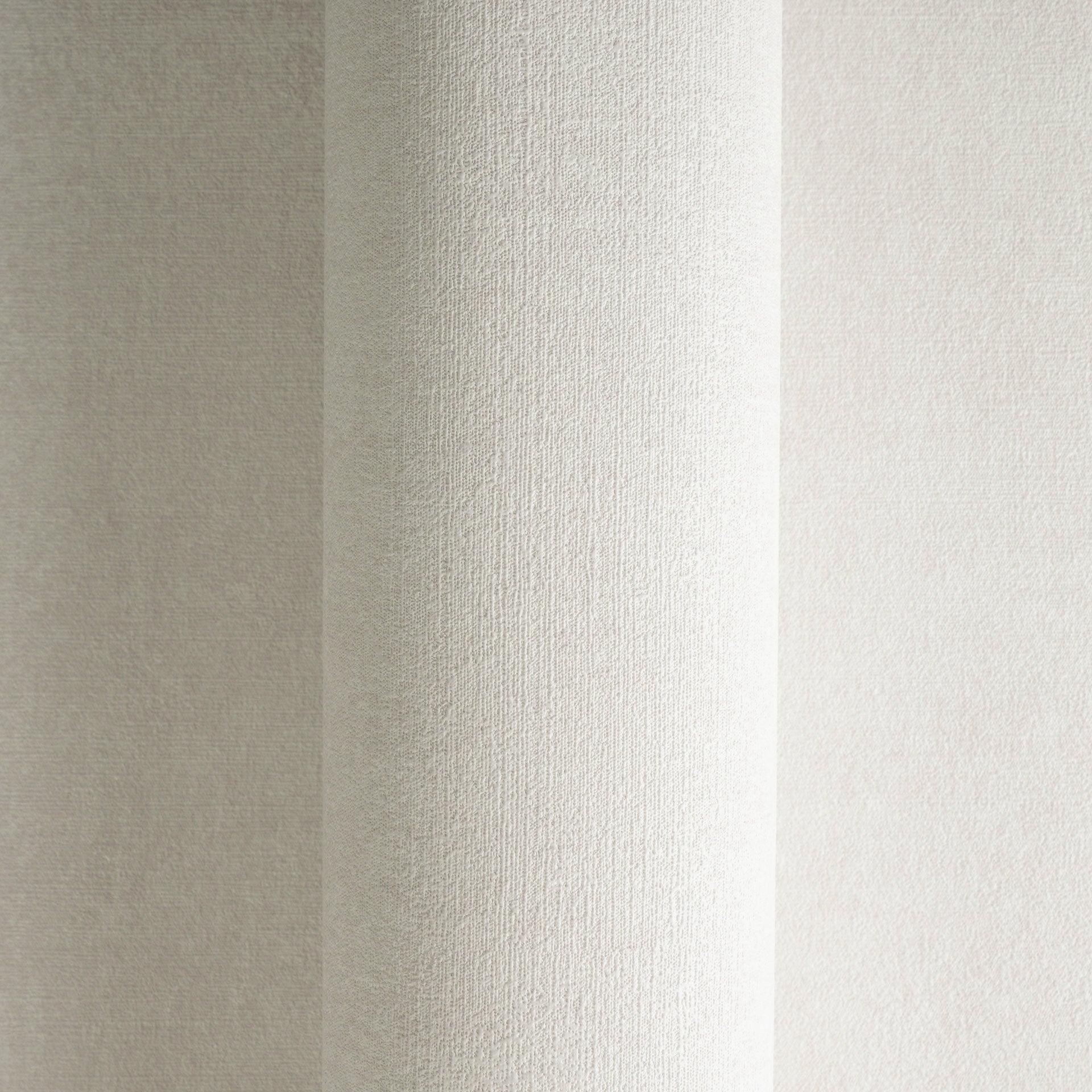 High-quality wallpaper from the Hygge III collection in cream 