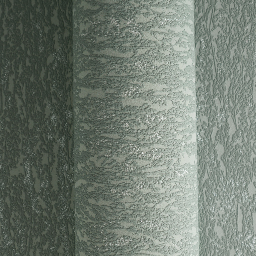 High-quality wallpaper from the Hygge III collection in green 