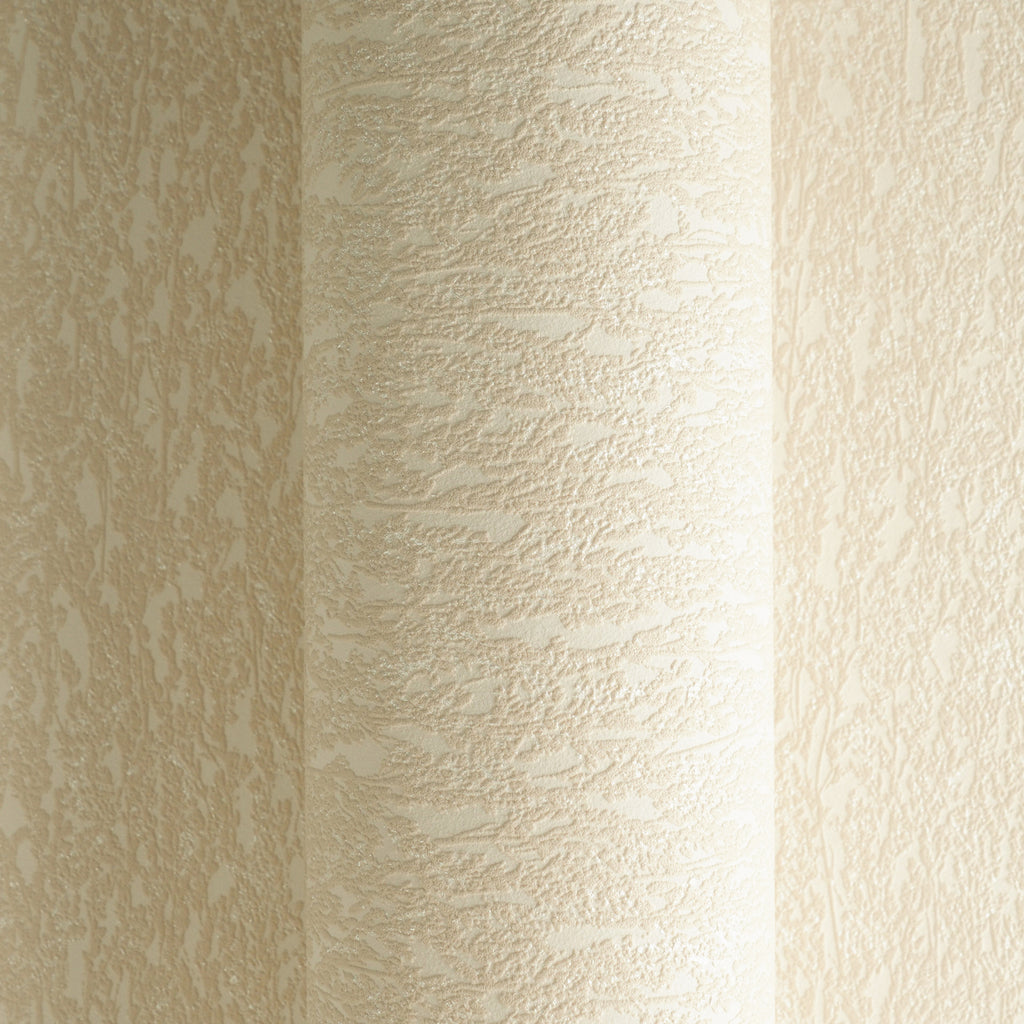 High-quality wallpaper from the Hygge III collection in beige 