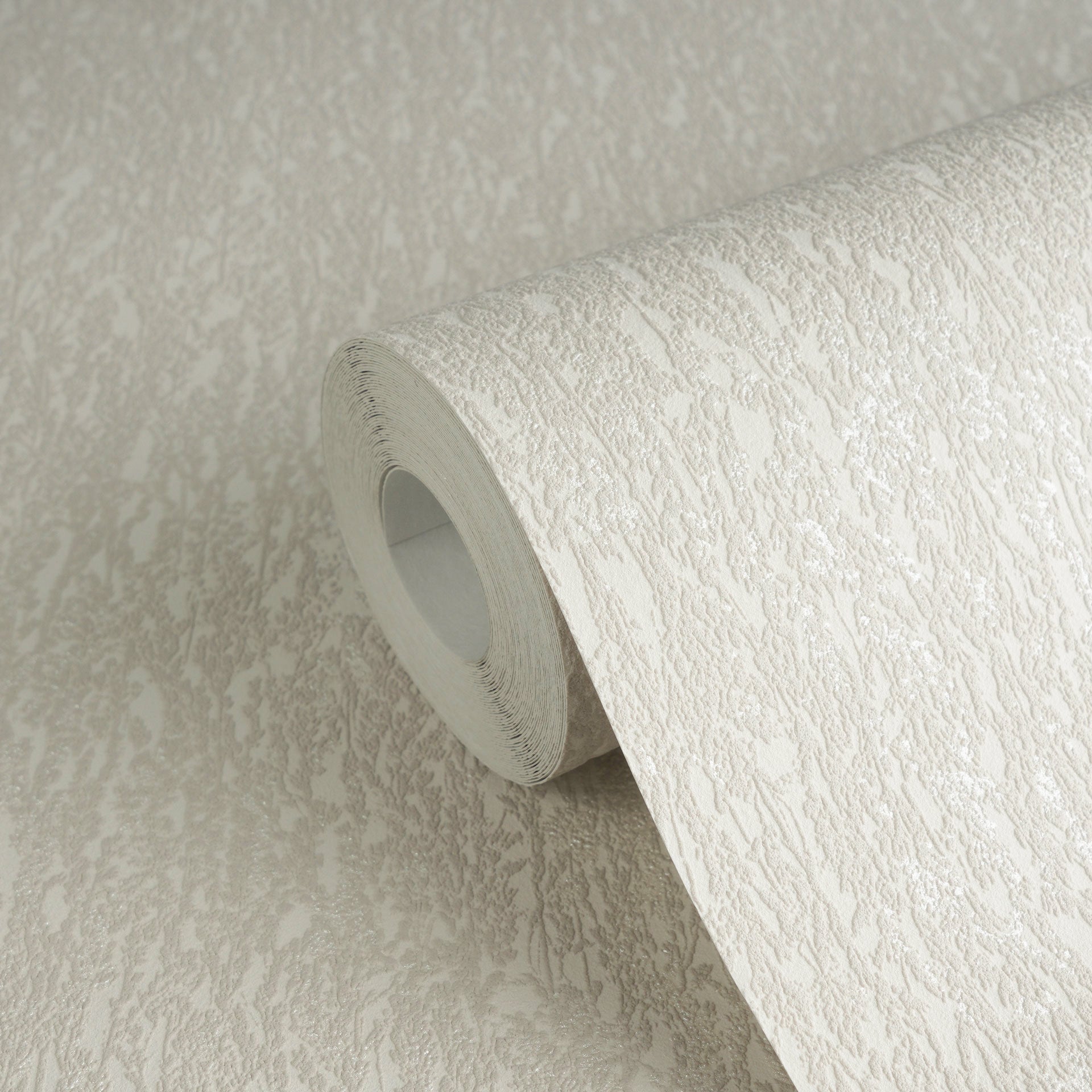 High-quality wallpaper from the Hygge III collection in beige 