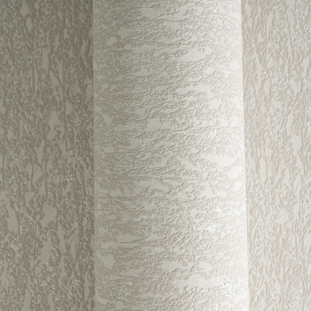 High-quality wallpaper from the Hygge III collection in beige 