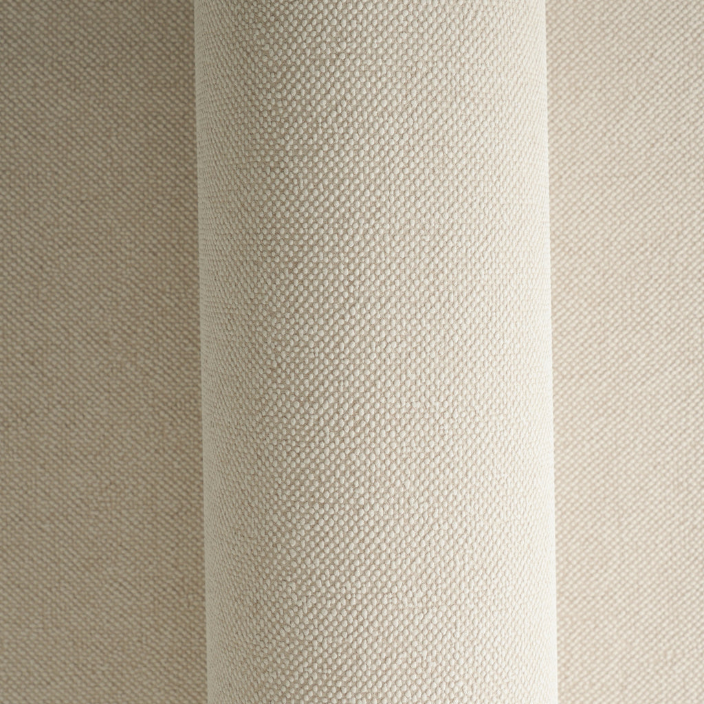 High-quality wallpaper from the Hygge III collection in beige 