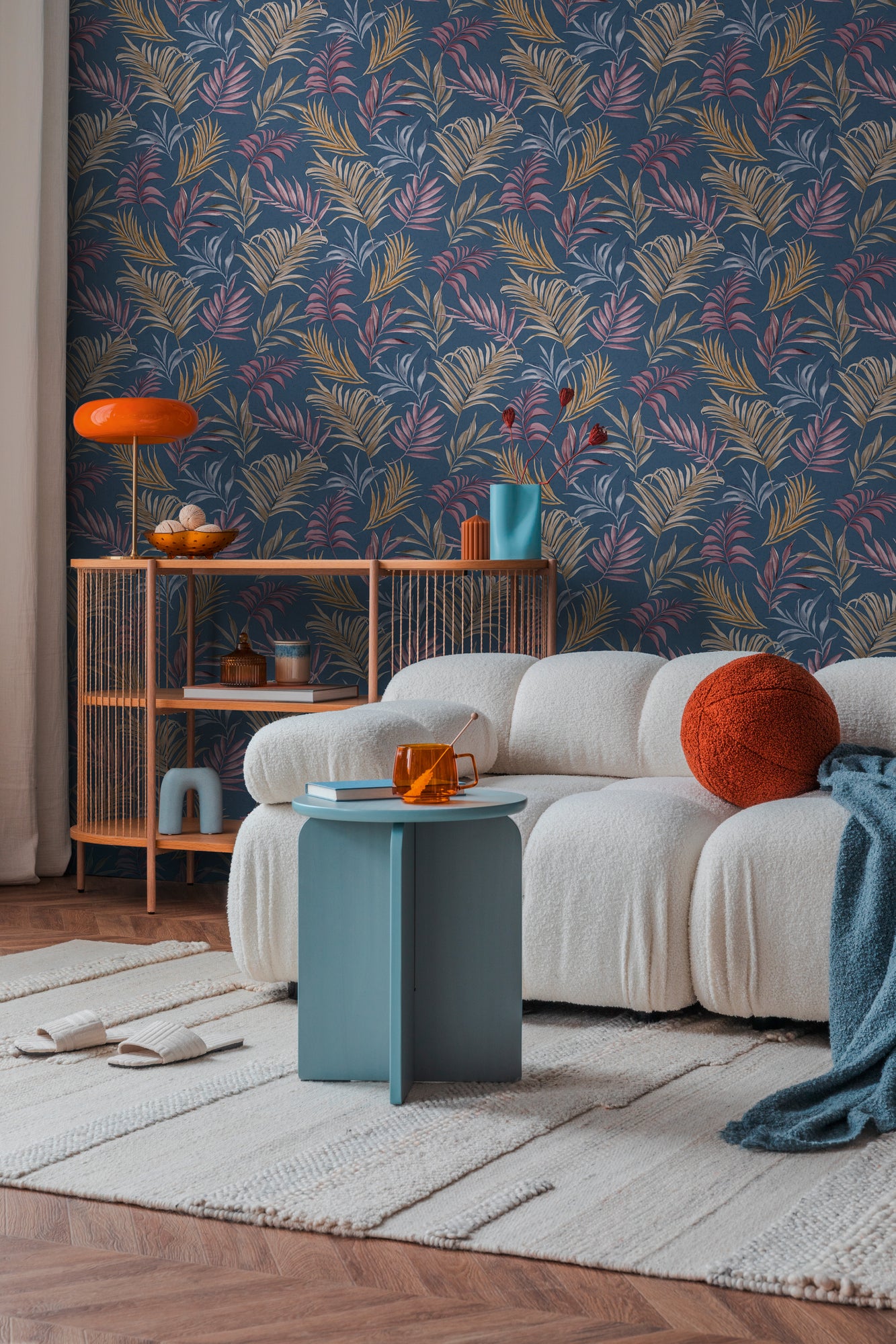 Hochwertige  Tapete aus der Kollektion CosmoLiving in Blau