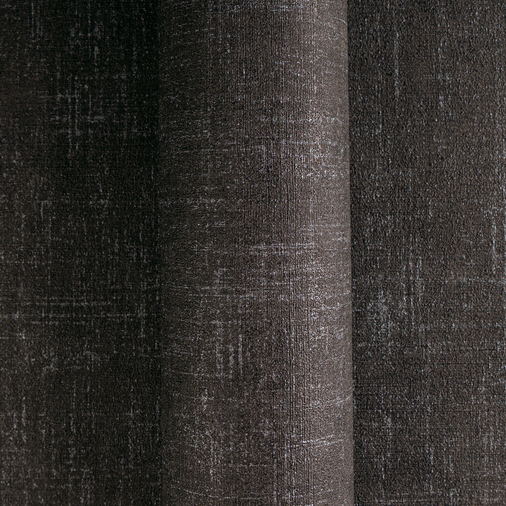 High-quality wallpaper from the CosmoLiving collection in black 