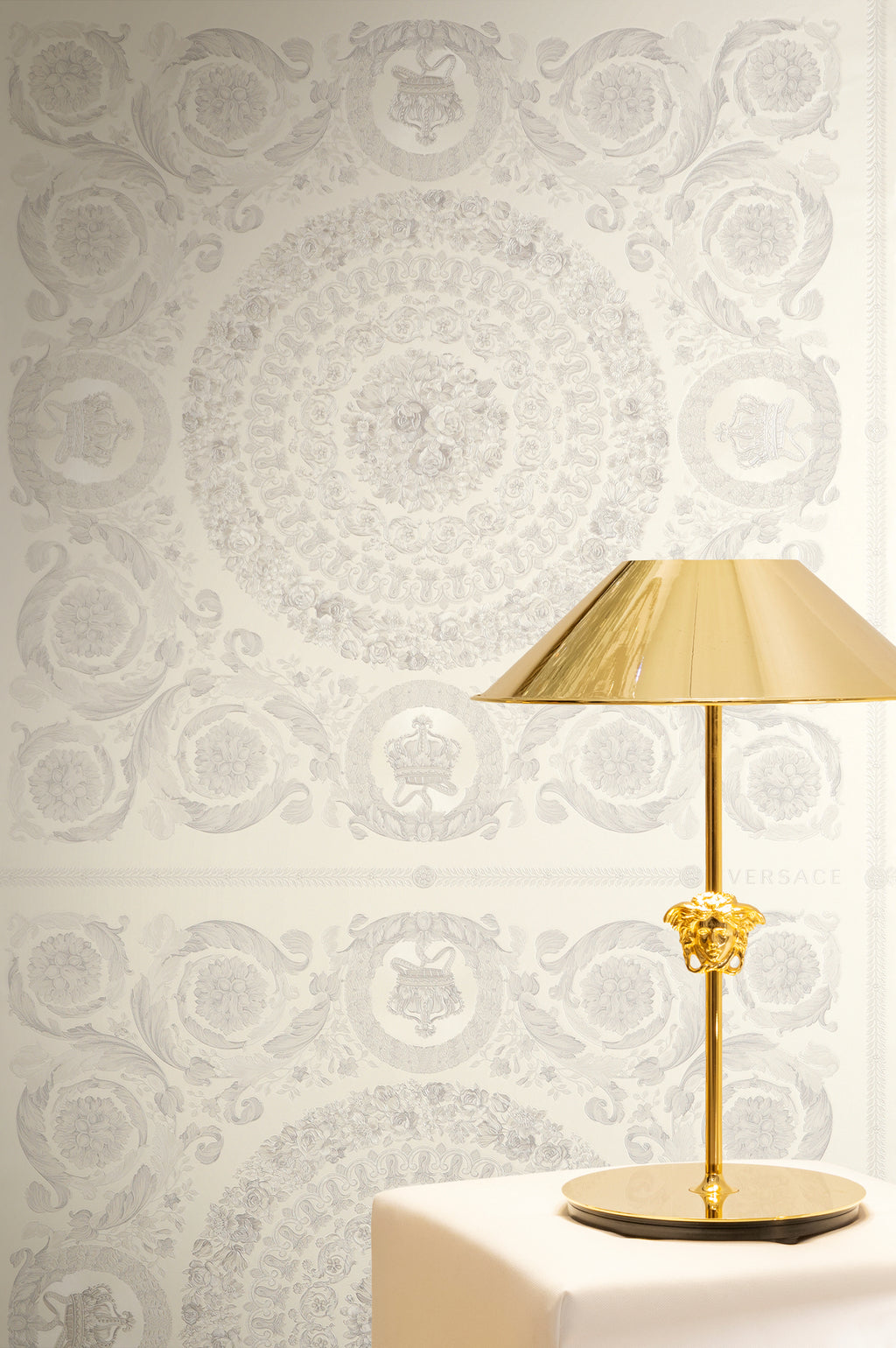 Versace 6 non-woven wallpaper
