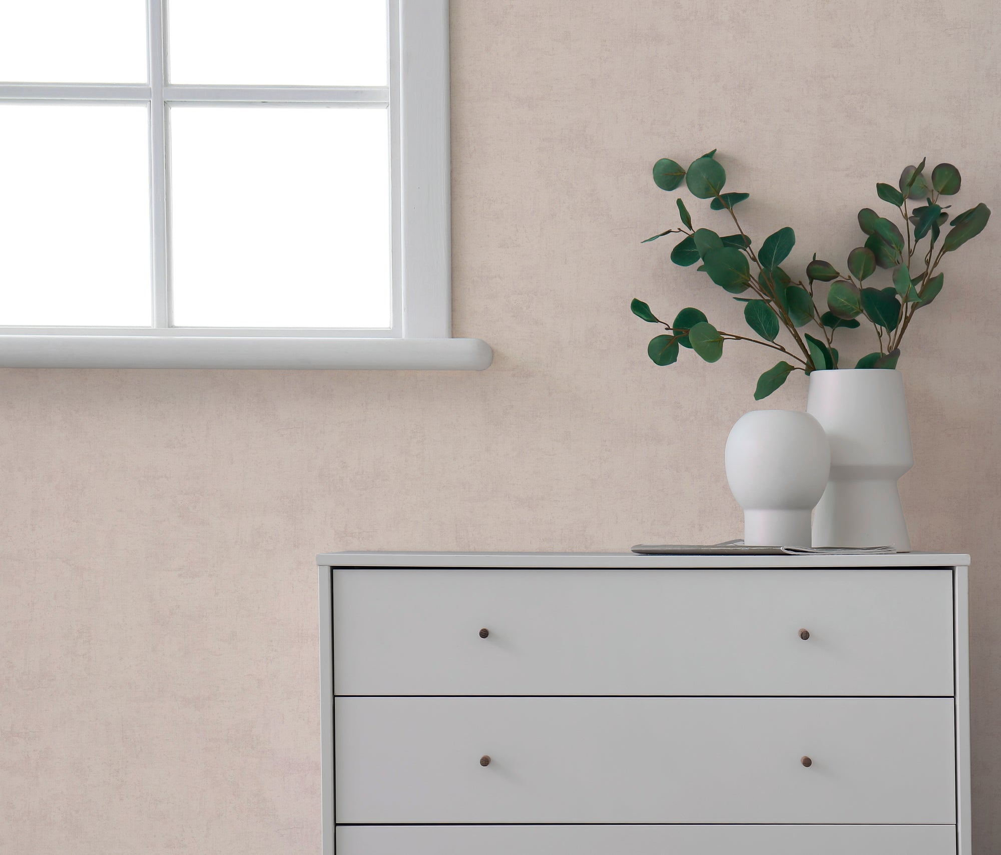 Hochwertige Tapete aus der Kollektion Pintwalls III in Rosa