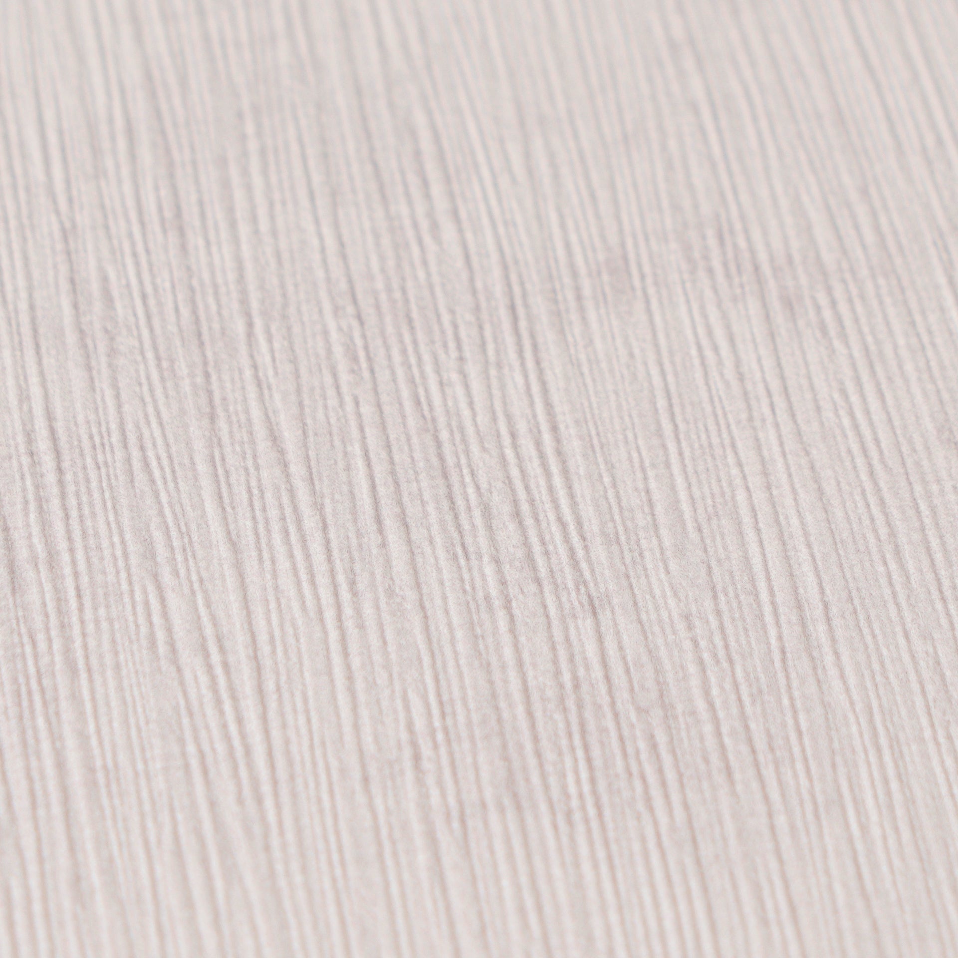 High-quality wallpaper from the Pintwalls III collection in grey 