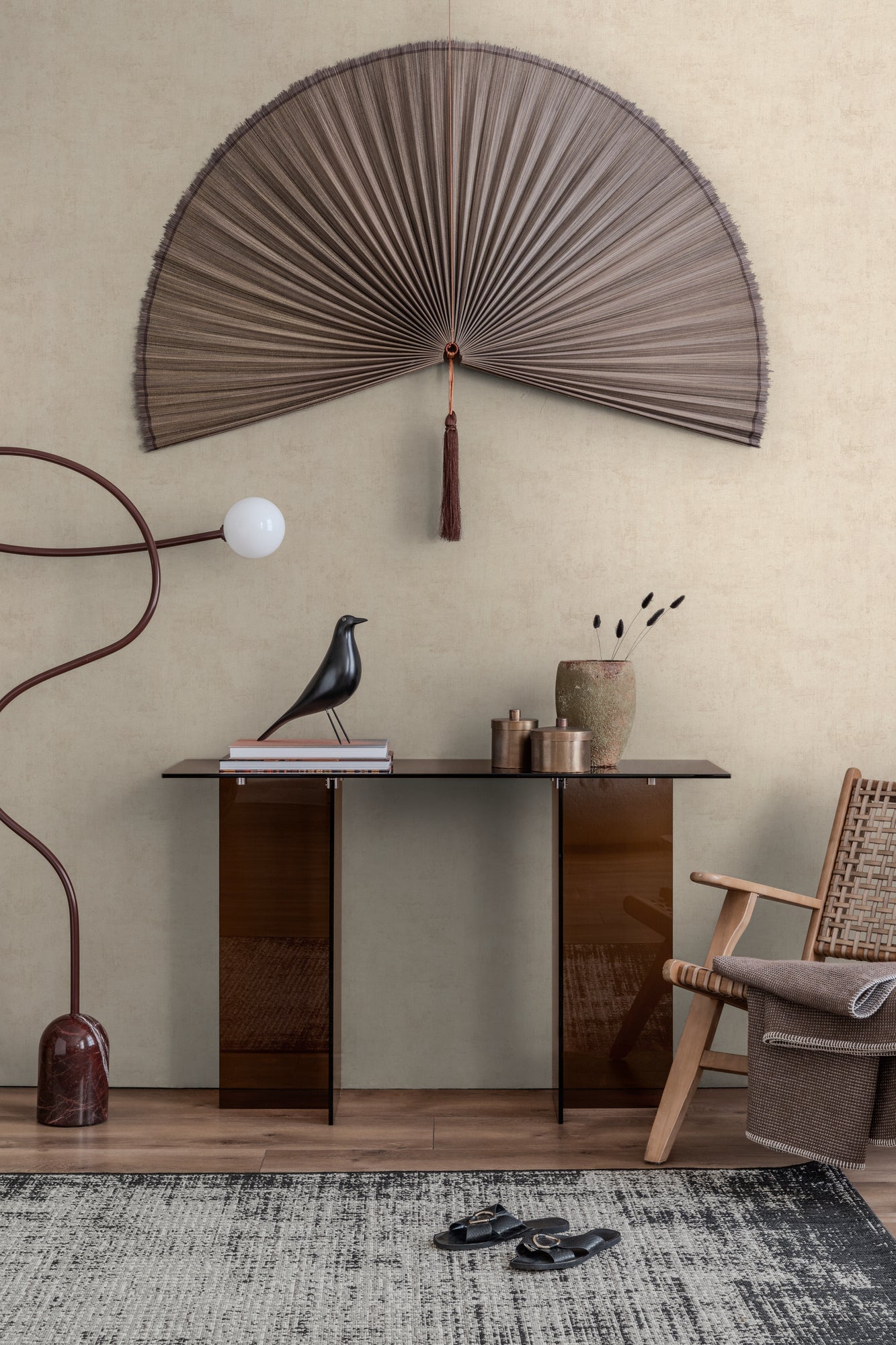 Hochwertige Tapete aus der Kollektion Pintwalls III in Grau