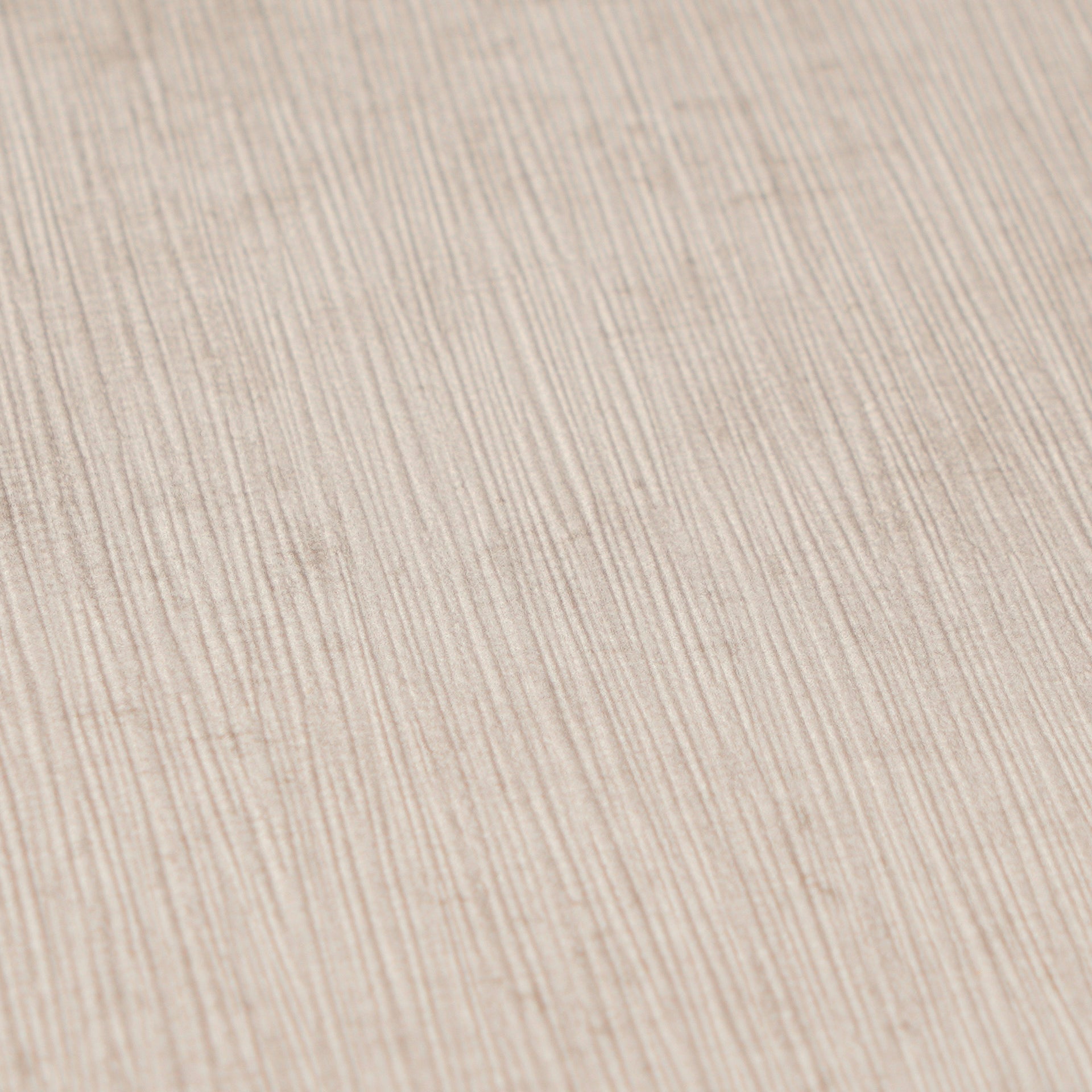 High-quality wallpaper from the Nordic Feeling collection in grey. 