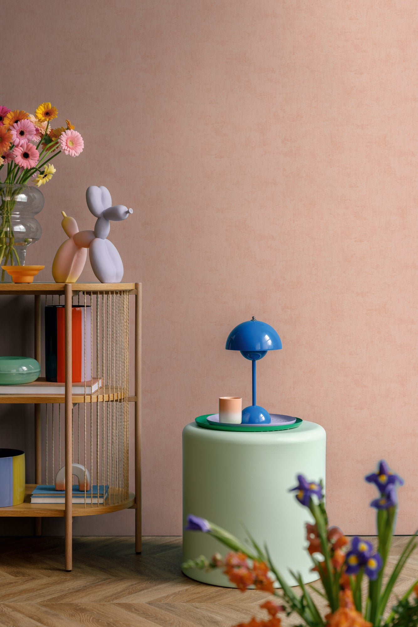 High-quality wallpaper from the Nordic Feeling collection in pink 