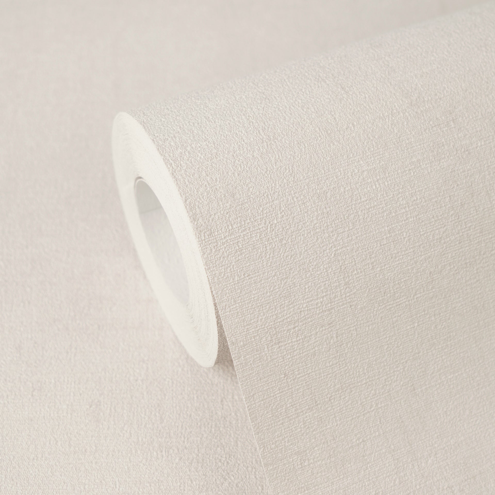 High-quality wallpaper from the Pintwalls III collection in grey 