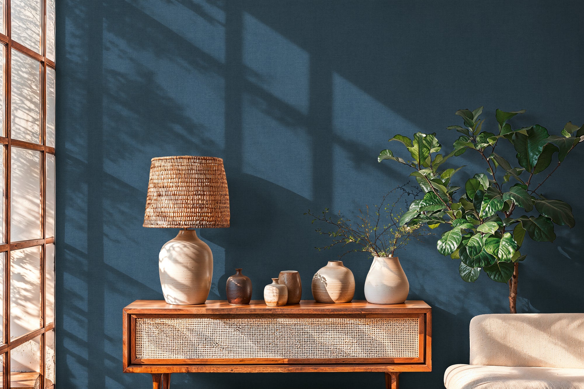 High-quality wallpaper from the Pintwalls III collection in blue 