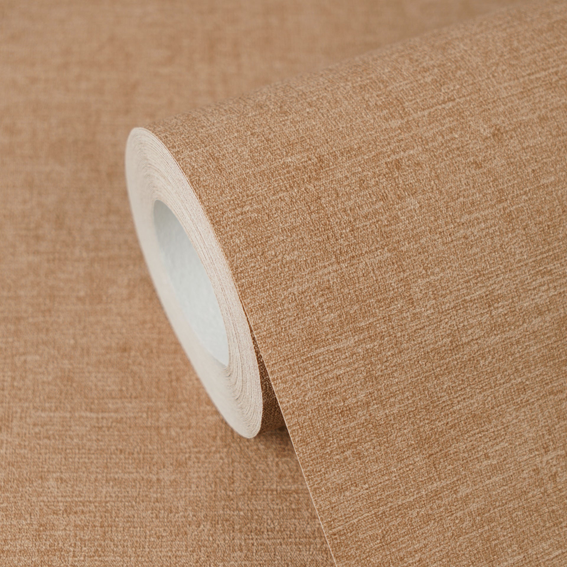 High-quality wallpaper from the Pintwalls III collection in orange 