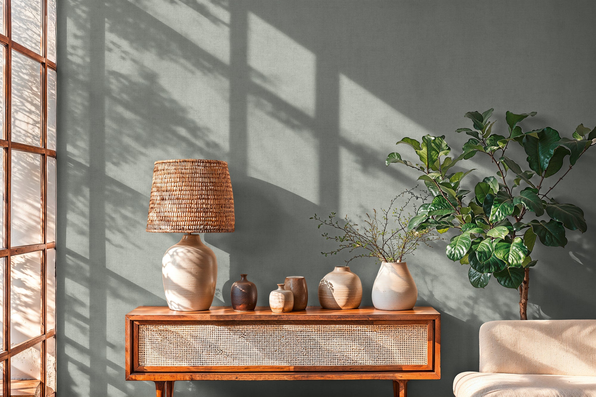 High-quality wallpaper from the Pintwalls III collection in green 