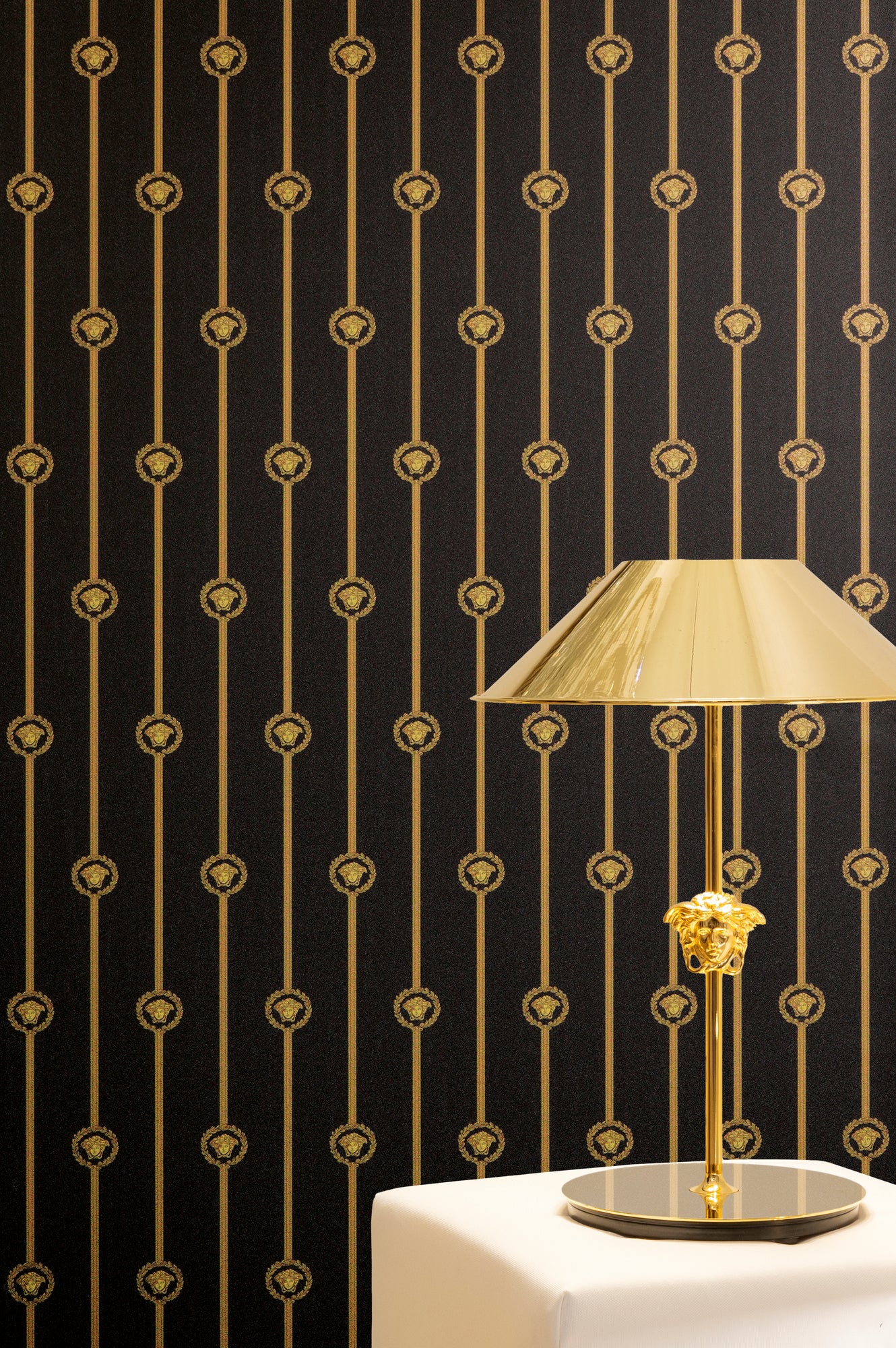 Versace 6 non-woven wallpaper