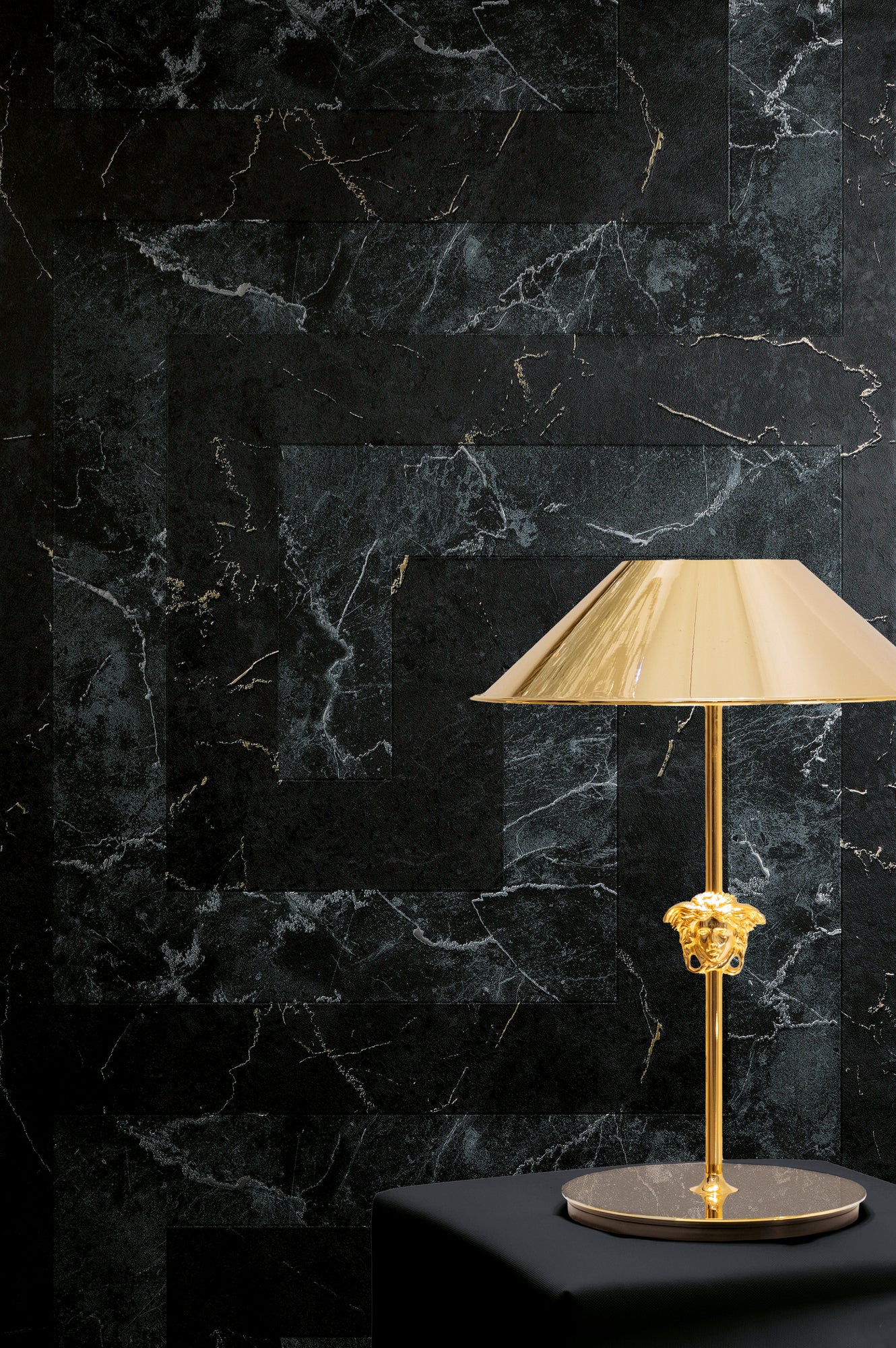 Versace 6 non-woven wallpaper