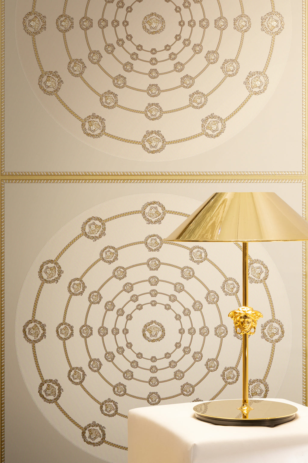 Versace 6-Vliestapete Vinyltapete Beige Medusakopf