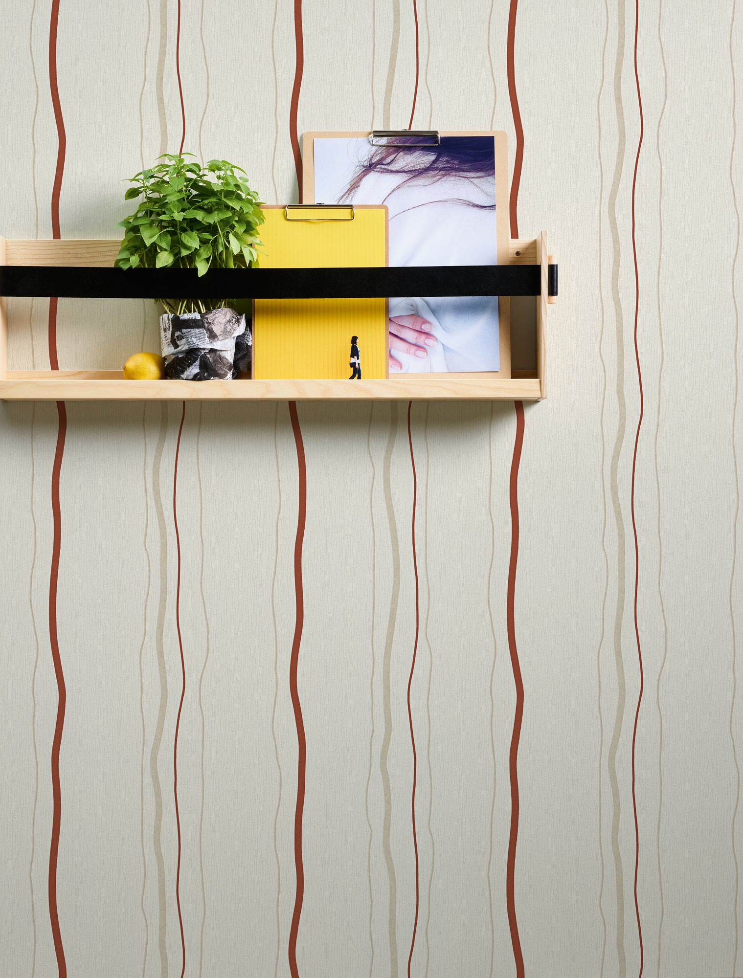 High-Quality Non-Woven Wallpaper Cream Striped Wallpaper