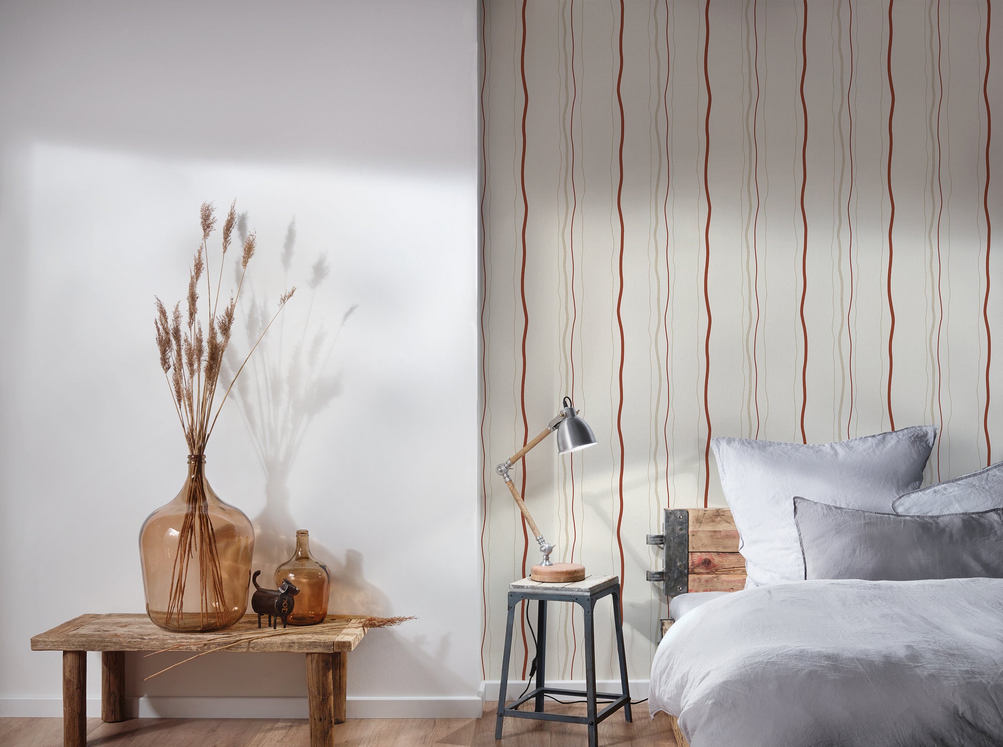 High-Quality Non-Woven Wallpaper Cream Striped Wallpaper